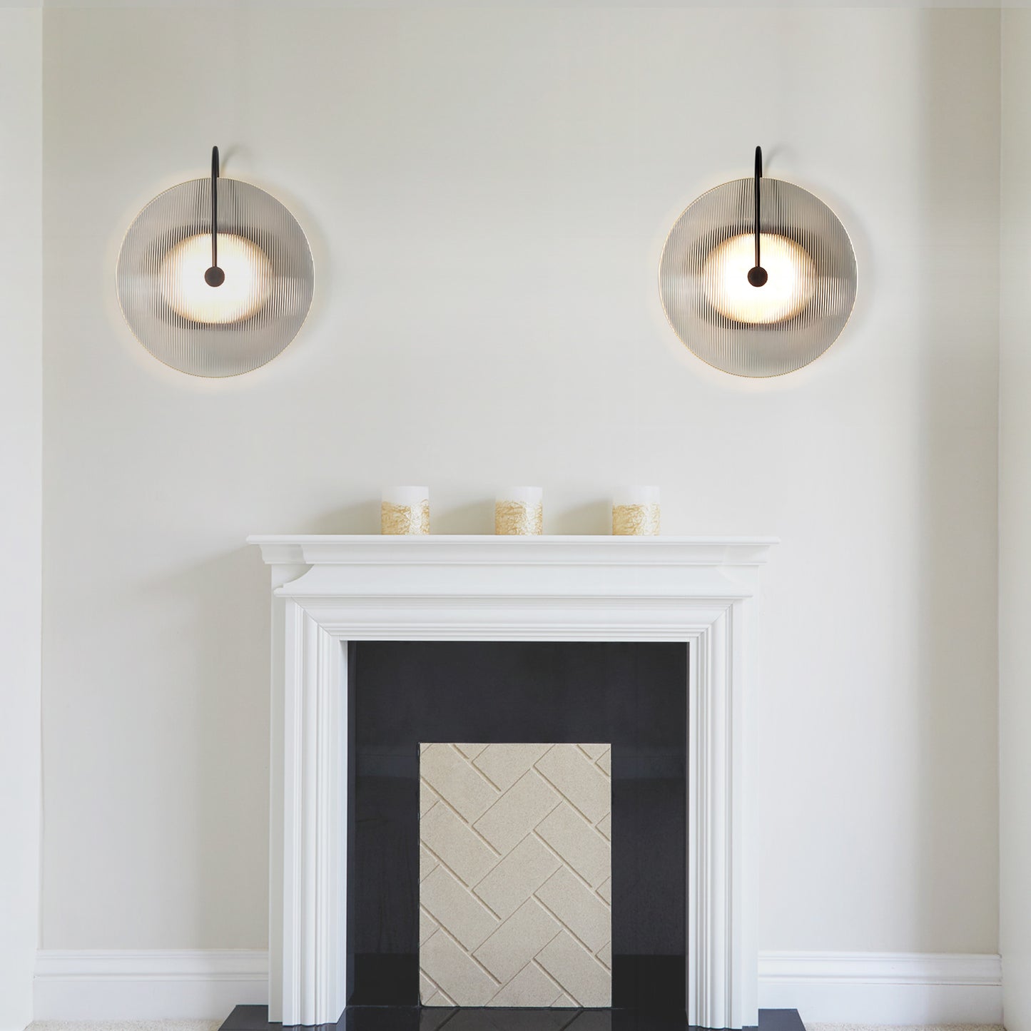 ADA Aperture Glass Sconce
