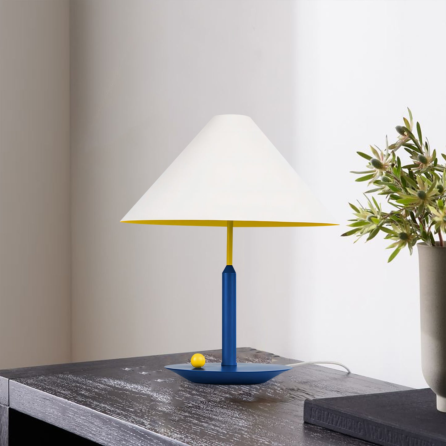 Eliyo Table Lamp