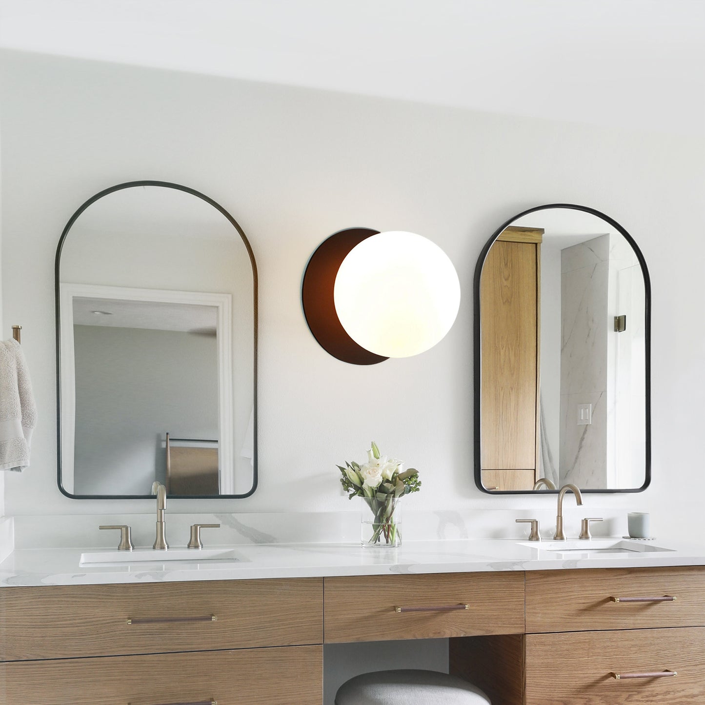 Orb Ball Wall Lamp